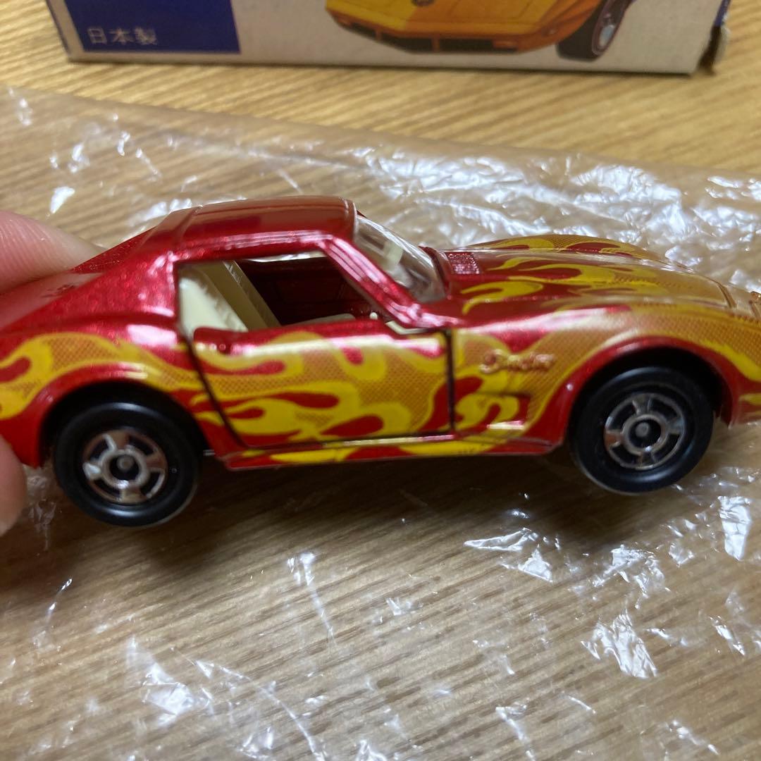トミカ　外国車シリーズF21 シボレースティングレイ　赤炎