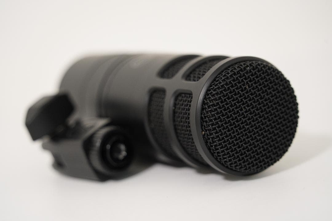 オーディオ テクニカ 　 AT2040 ダイナミック マイク