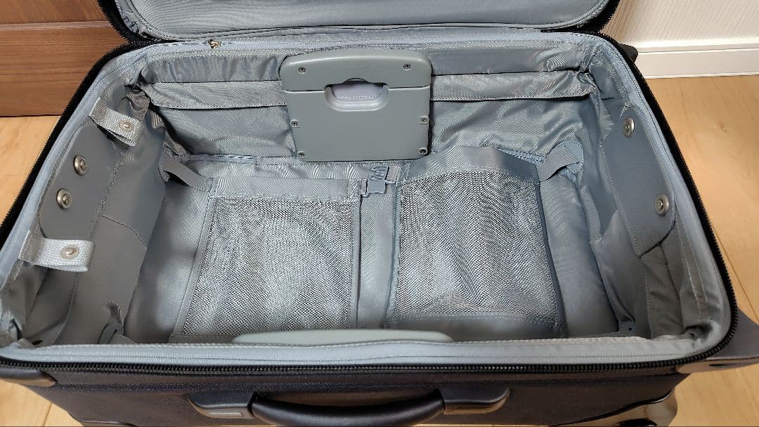 ヒロ【美品】BRIGGS&RILEY キャリーバッグ スーツケース