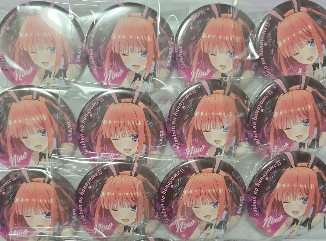 五等分の花嫁 二乃 缶バッジ c99 バニーガール