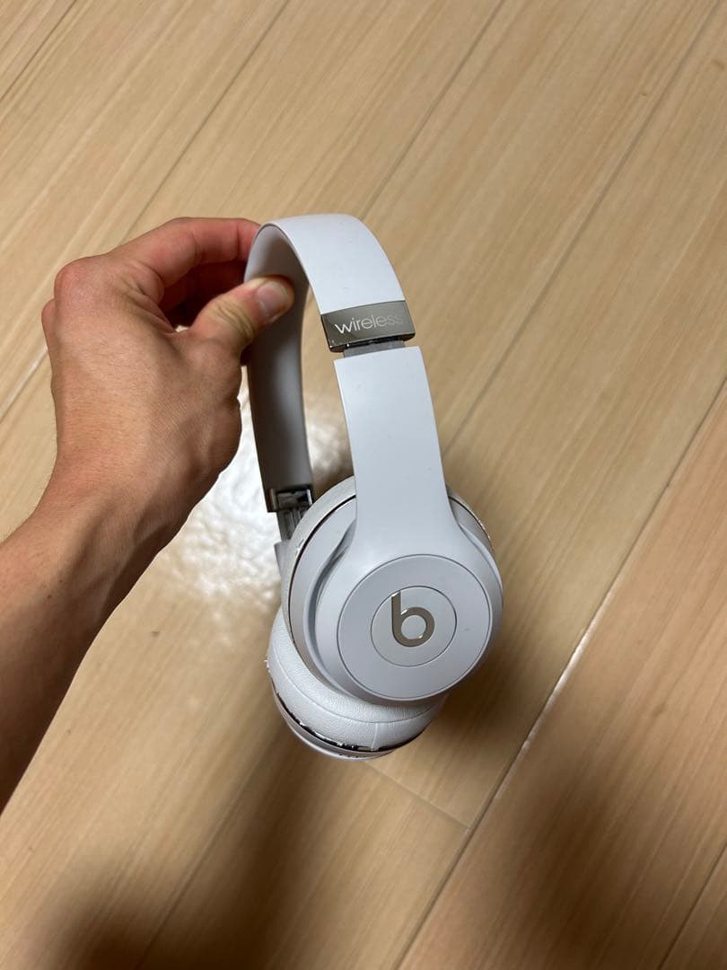 Beats Solo3  ホワイト