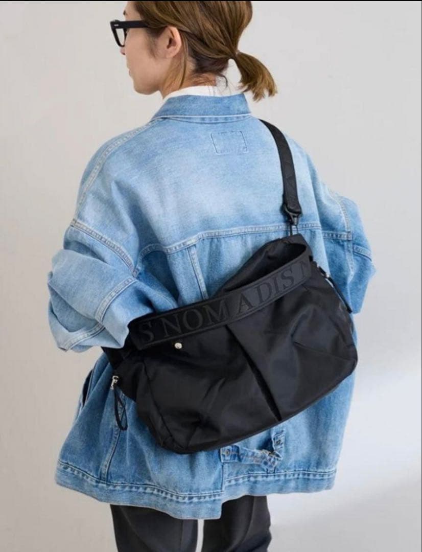 ☆NOMADIS ノマディス/BASQUE M ショルダーバッグ　ブラック☆