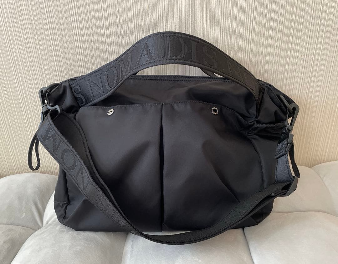 ☆NOMADIS ノマディス/BASQUE M ショルダーバッグ　ブラック☆