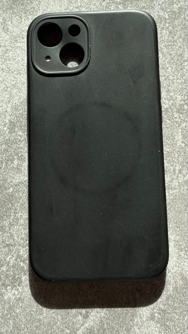 Apple iPhone 13 ミッドナイト ケース付き