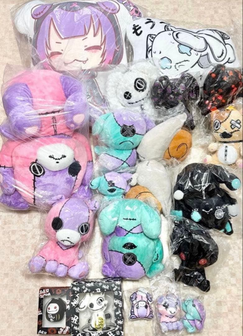 NieR ちゃむちゃむ ONEくん ぬいぐるみ クッション ノベルティ 大量