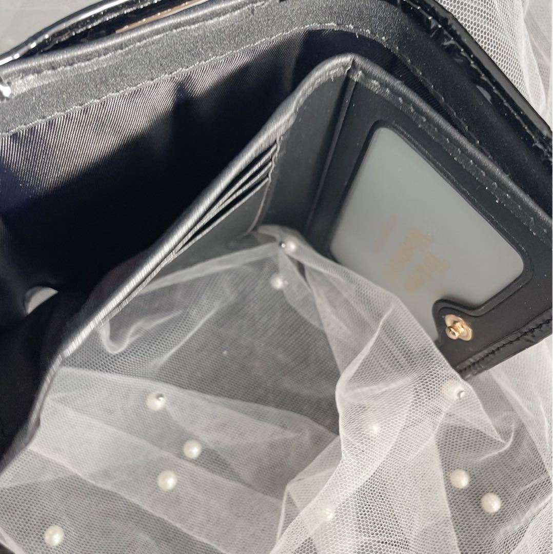 Vivienne Westwoodブラックエンボス三つ折り財布