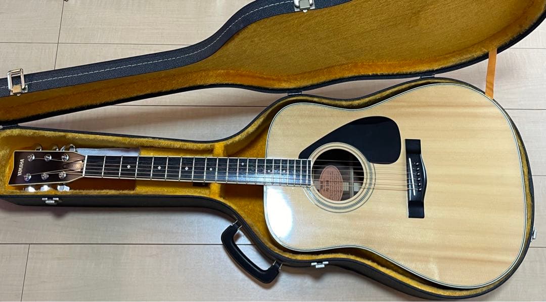 ヤマハ FG301B アコースティックギター (坂井泉水さん愛用？)