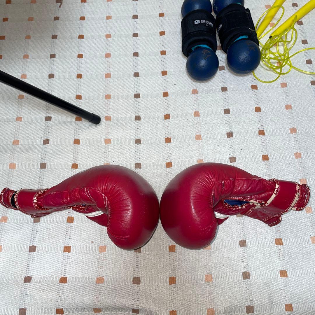 Winning ボクシンググローブ 10 oz 赤