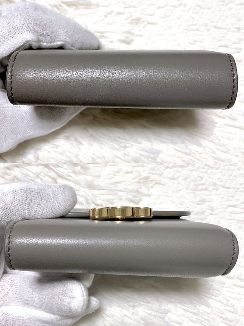 ♡正規品♡セリーヌ 三つ折り財布 トリオンフ スモールウォレット レザー グレー