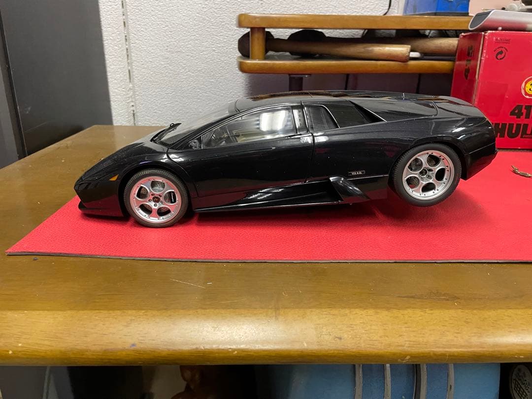 オートアート　ランボルギーニ　ムルシエラゴ