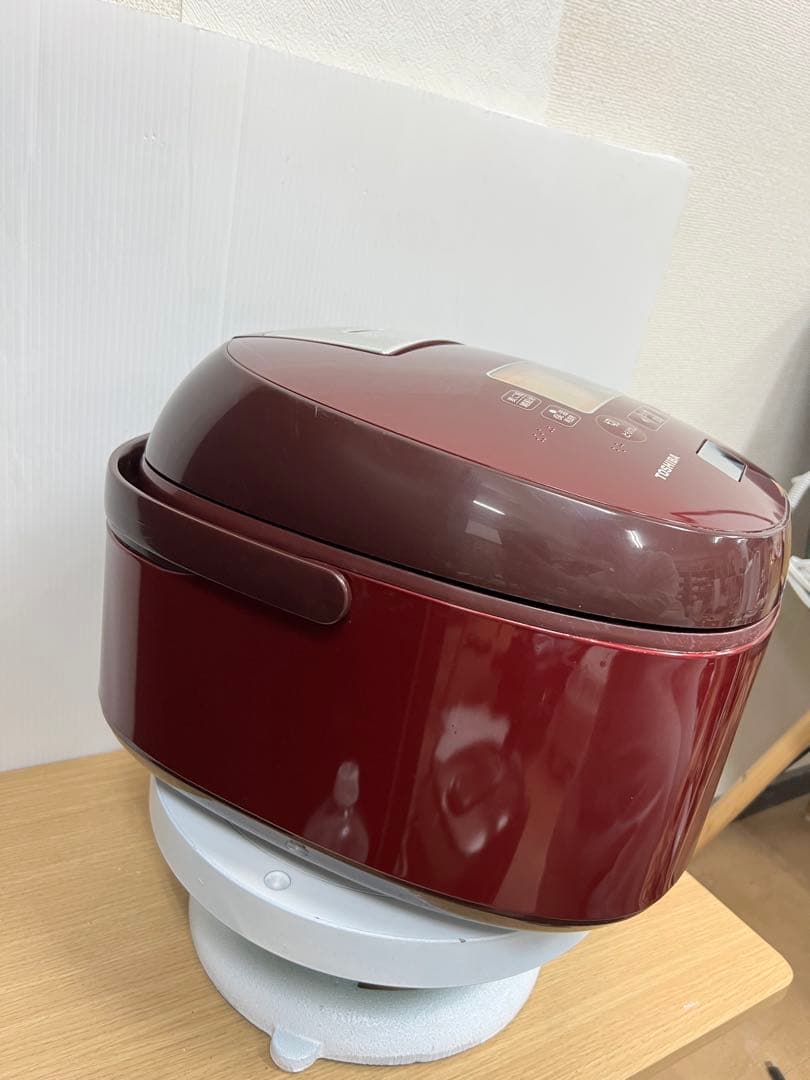 TOSHIBA 真空IH 炊飯器 RC-18VRK 1.8L 2017年製