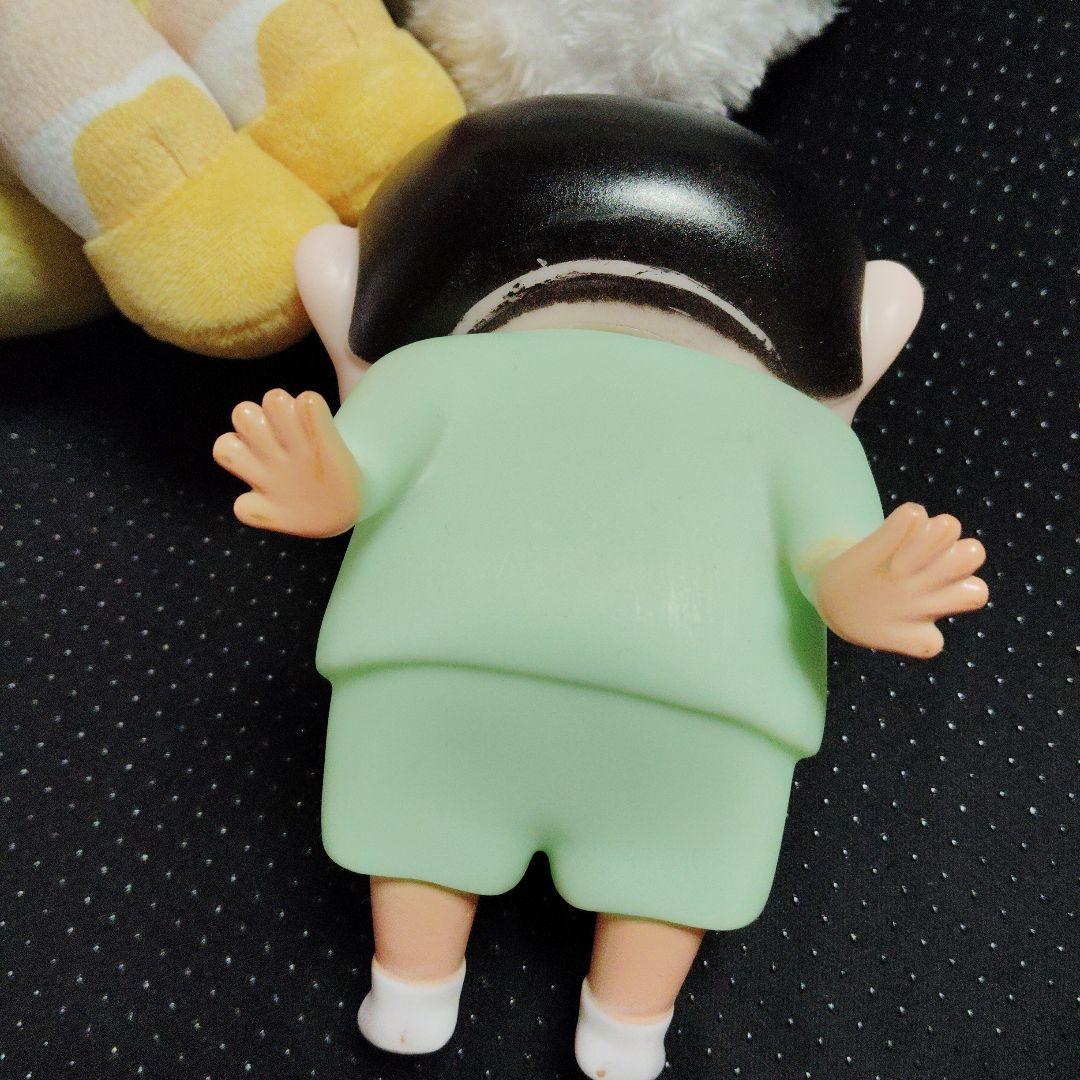クレヨンしんちゃん ぬいぐるみとフィギュアセット