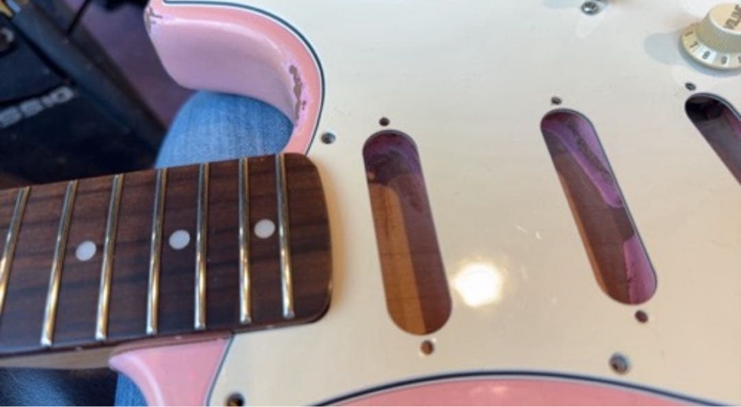 ピンク ストラトキャスター char仕様レリック