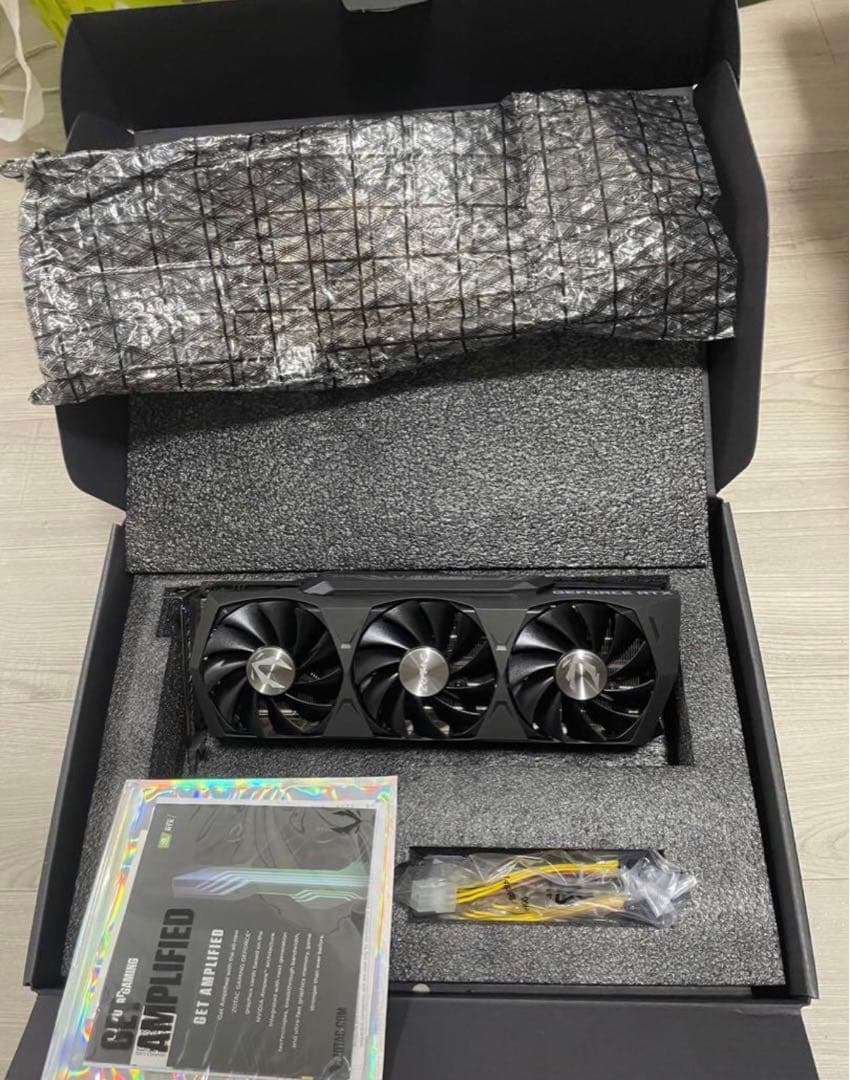 グラフィックボード・グラボ・ビデオカード ZOTAC GeForce RTX3080 AMP