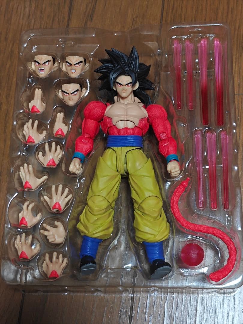 開封品 フィギュアーツ スーパーサイヤ人4 孫悟空
