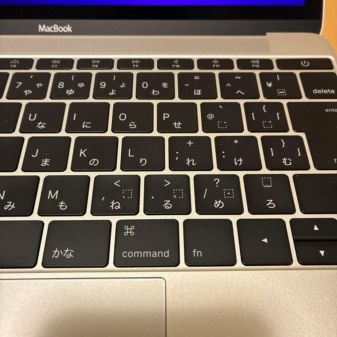 【値下げ中】MacBook 12インチ 2016 シルバー 256GB