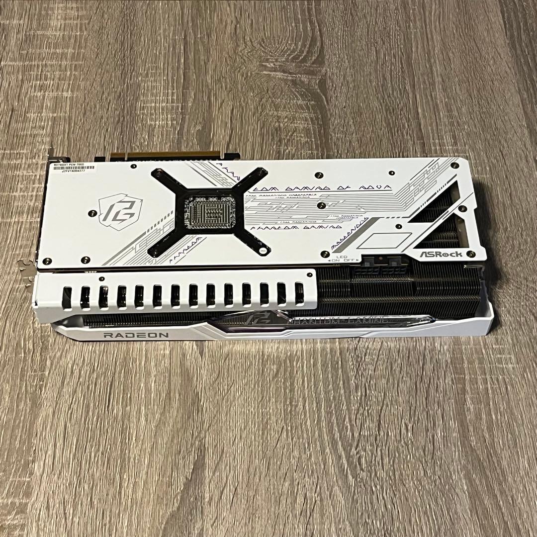 ASRock Phantom Radeon RX 7900 XT ジャンク