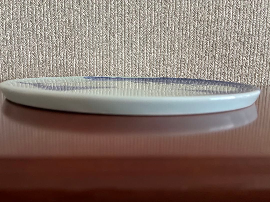 有田焼　渓山窯　染め付けナガスクジラ　プレート　皿