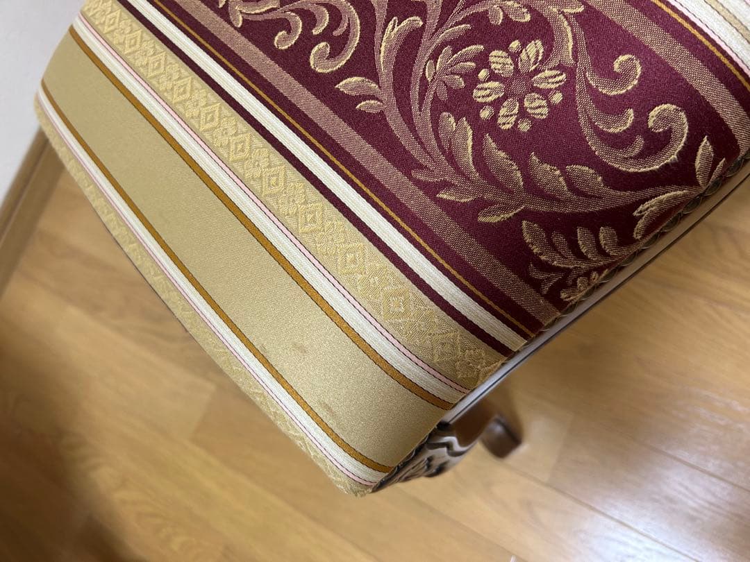 【メルカリ便】2点セット　猫脚　クラシックデザイン ストライプスツール