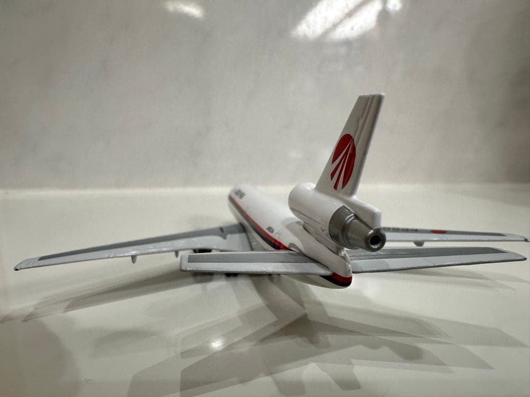 日本アジア航空DC-10-40ダイキャストモデル1/400