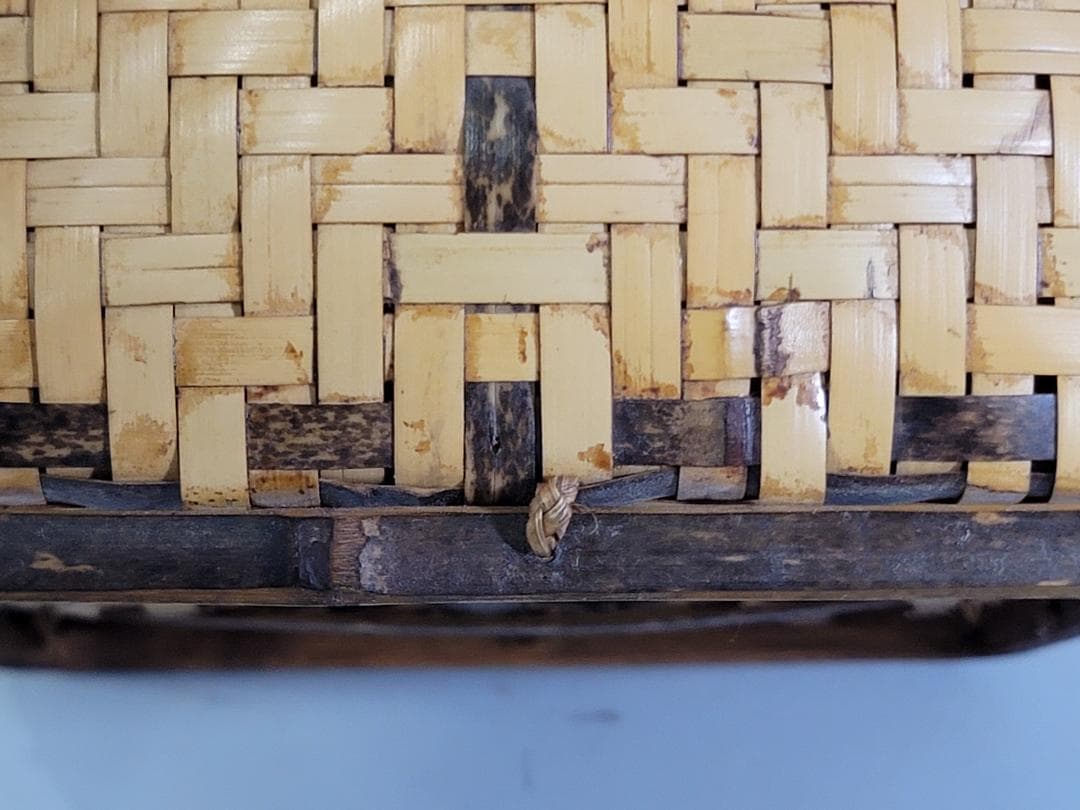 東山麓 東竹園斎作 四方形白錆花籠 共箱 美品 DT607