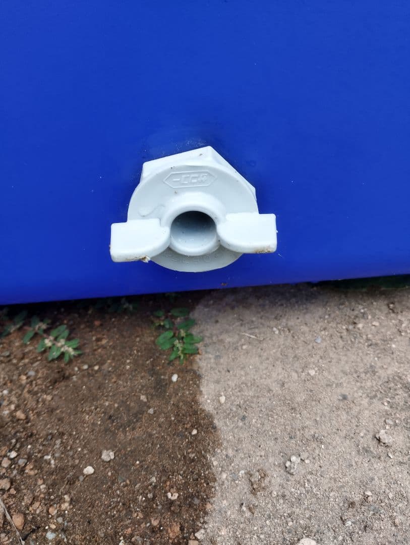 千葉県引き取り限定　角タブ400　大型プラスチック水槽