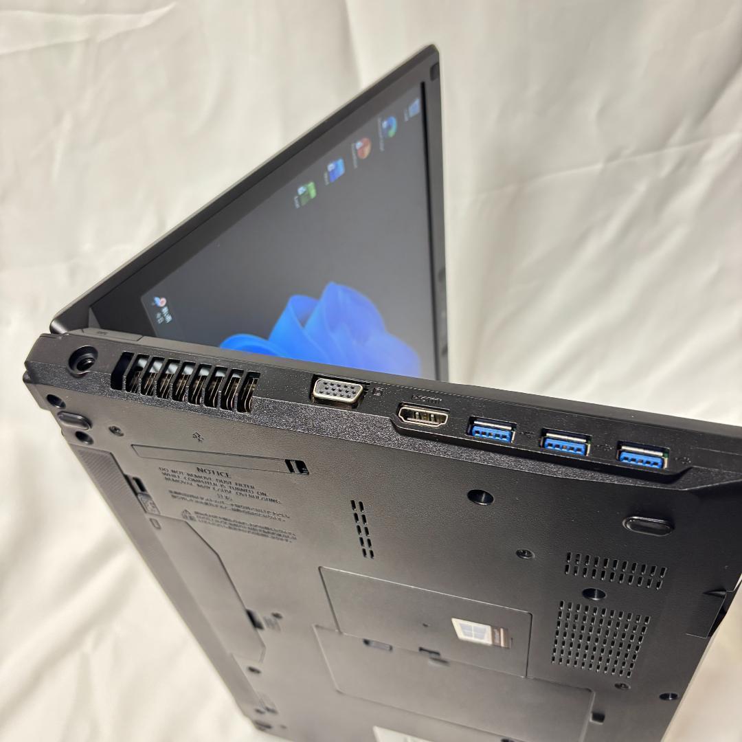 F07C【美品】15.6型FHD/i5第6世代/8GB/SSD512GB t