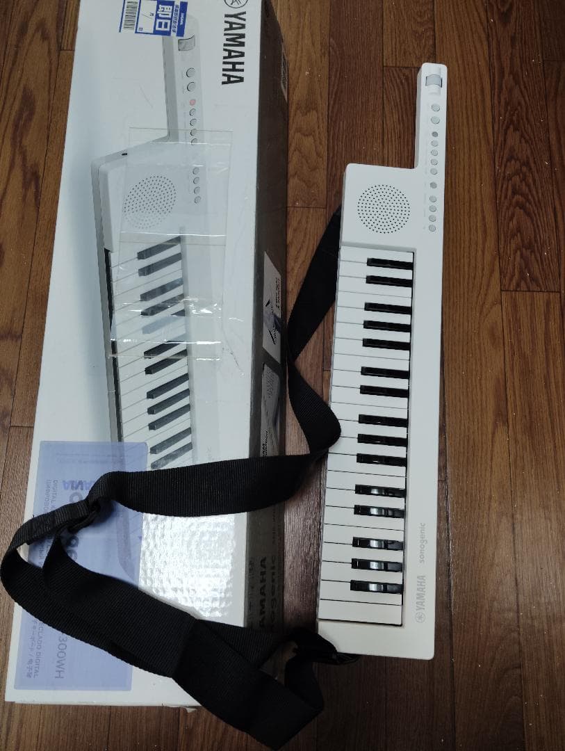 【再値下げ】 YAMAHA SHS-300 ショルダーキーボード ホワイト