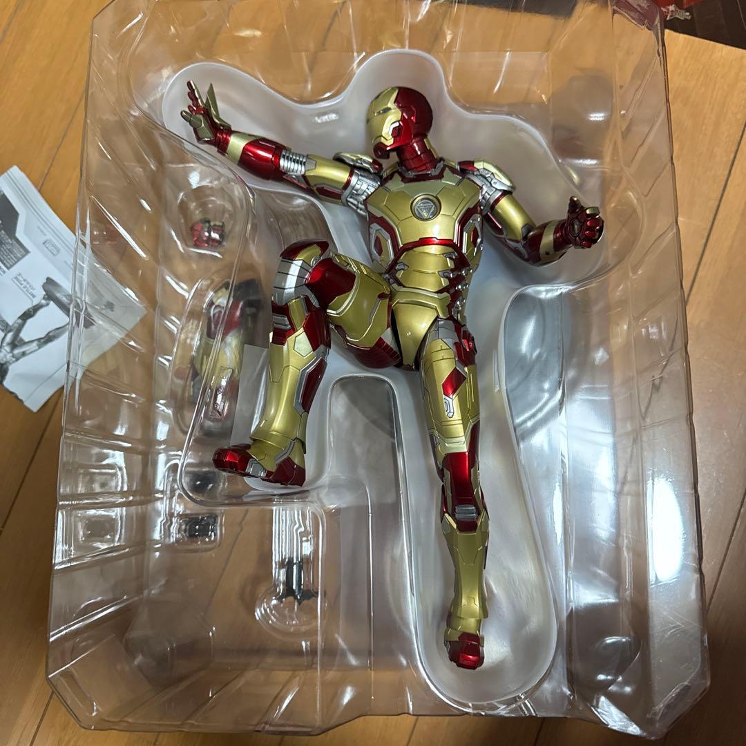 アイアンマン3 MARK XLII ホットトイズフィギュア