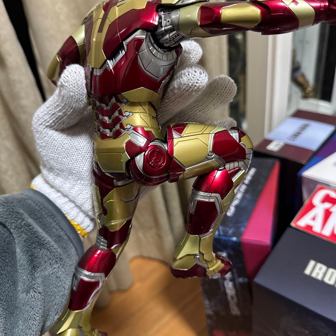 アイアンマン3 MARK XLII ホットトイズフィギュア