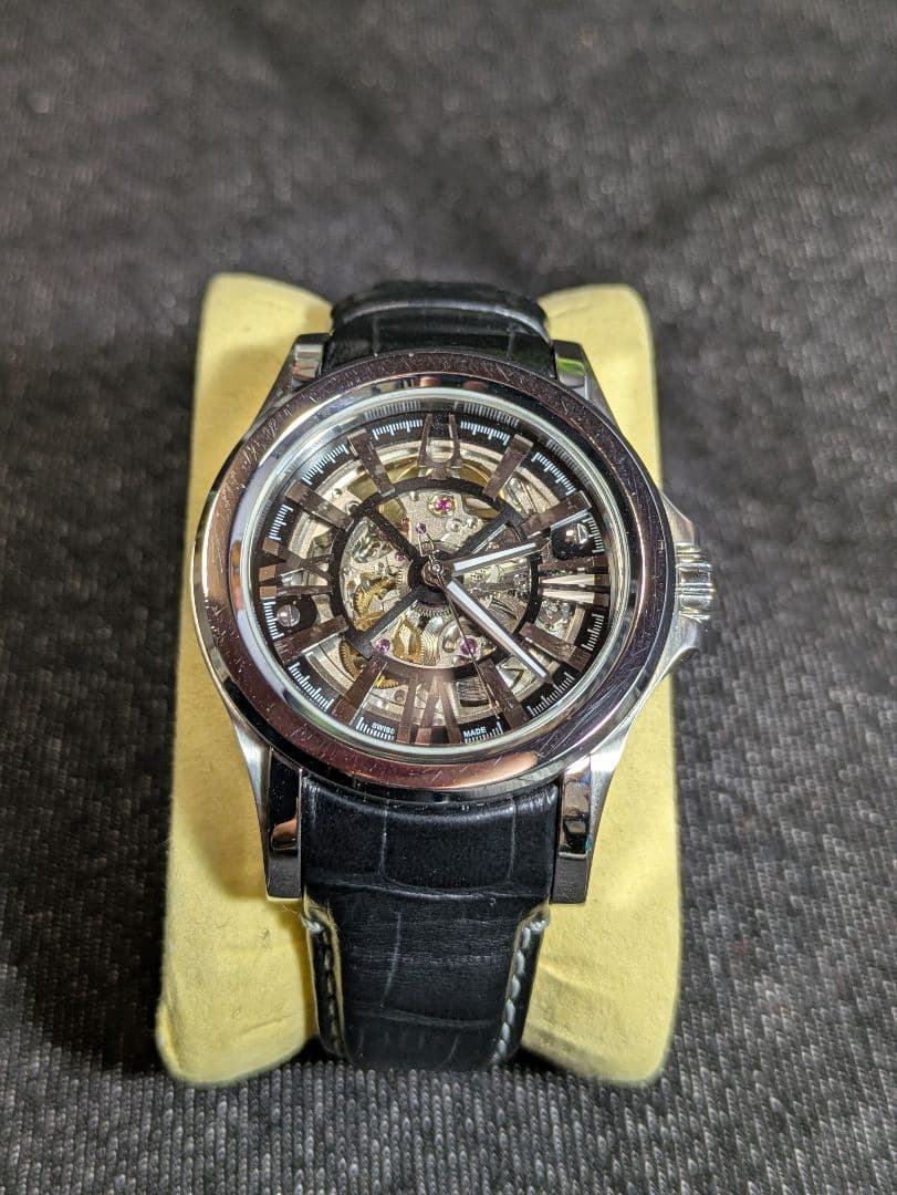 時計 Bulova Accutron SwissMade