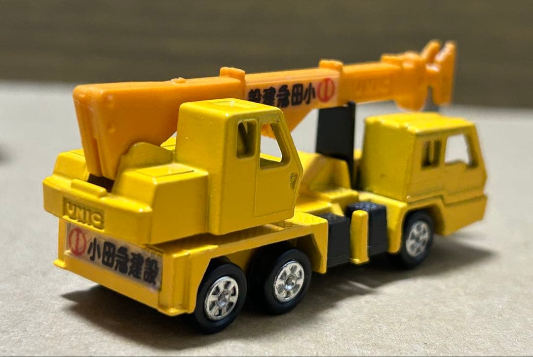 日本製 トミカ UD ユニック トラッククレーン