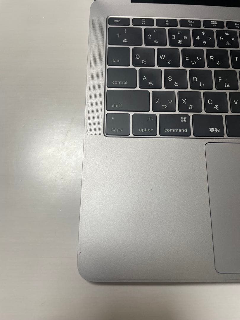 MacBookPro 2016 /13インチ/Core i5/8GB ハブ付き