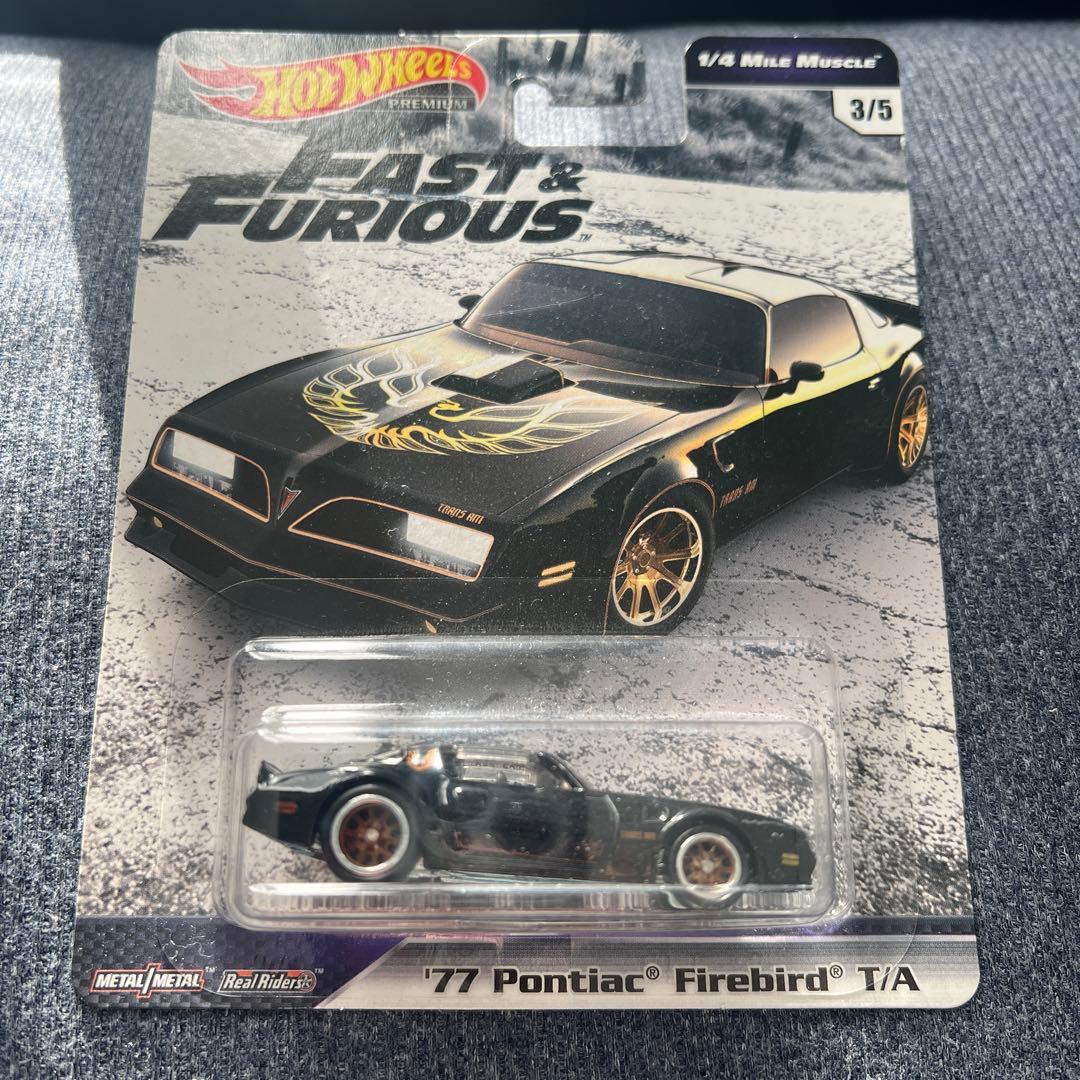 ミニカー Hot Wheels Fast & Furious Firebird T/A