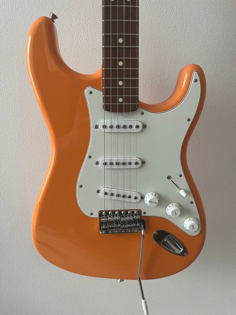 Fender ストラトキャスター　Capri Orange