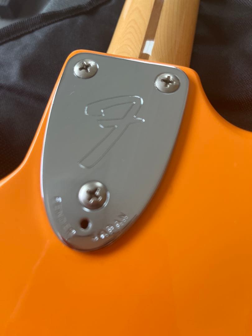 Fender ストラトキャスター　Capri Orange