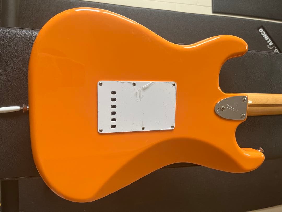 Fender ストラトキャスター　Capri Orange