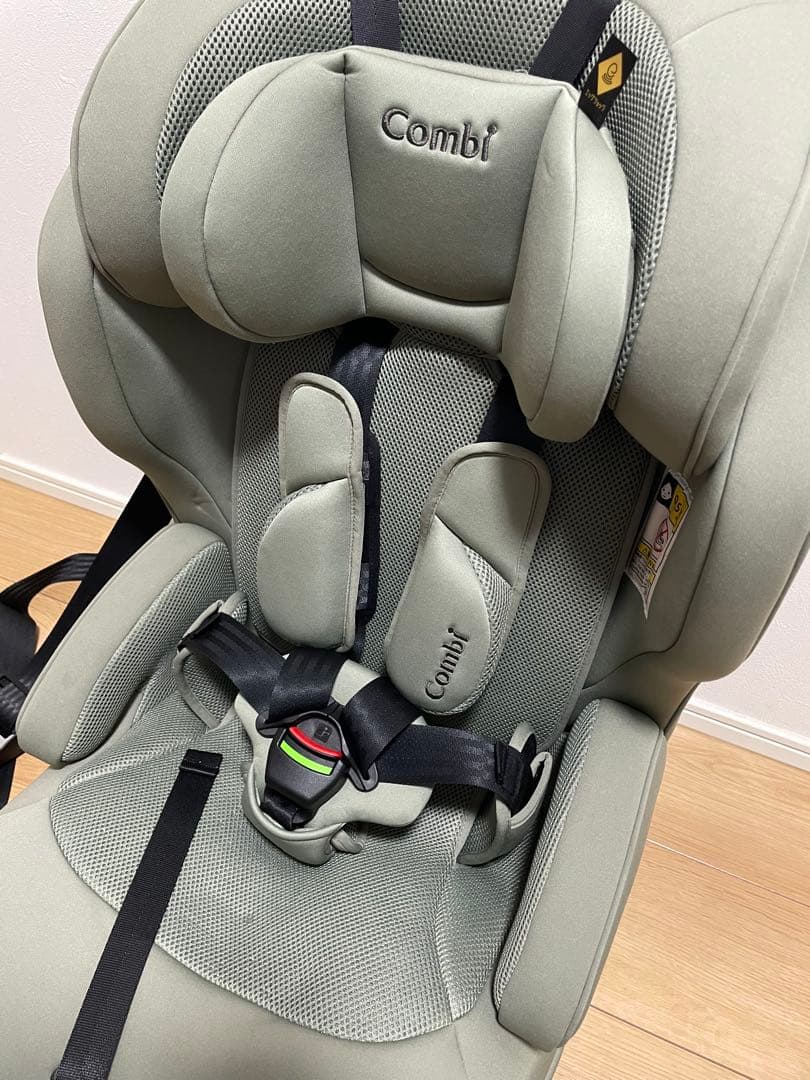Combi 車用チャイルドシート セレーノグリーン