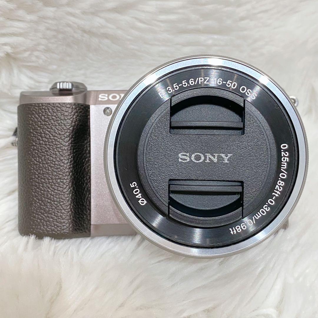 【美品】SONY α5100 ミラーレス一眼 シルバー 16-50mm 付属品有