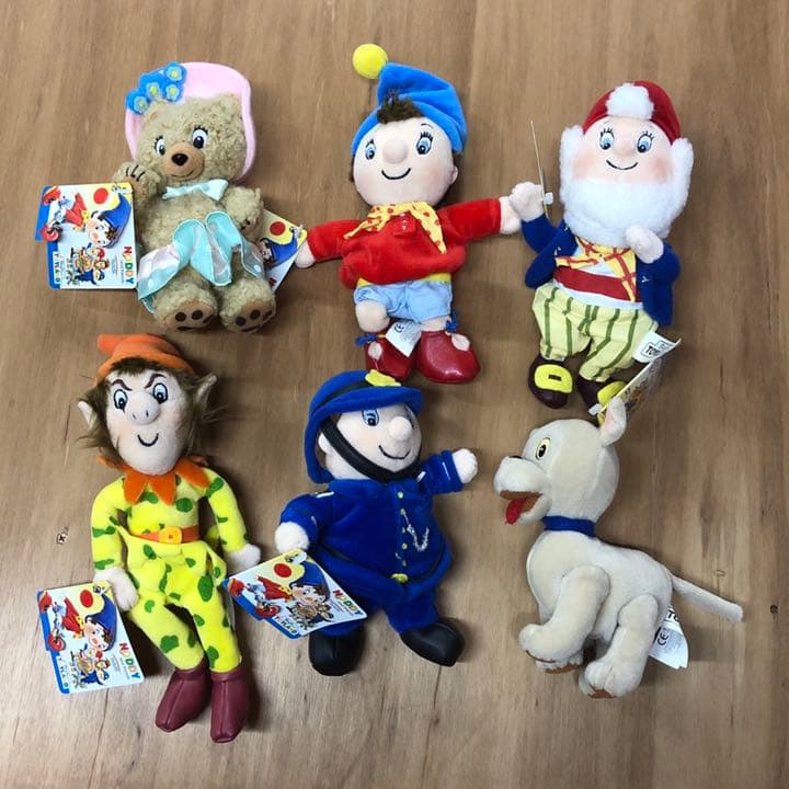 おもちゃの国のノディ  ぬいぐるみ