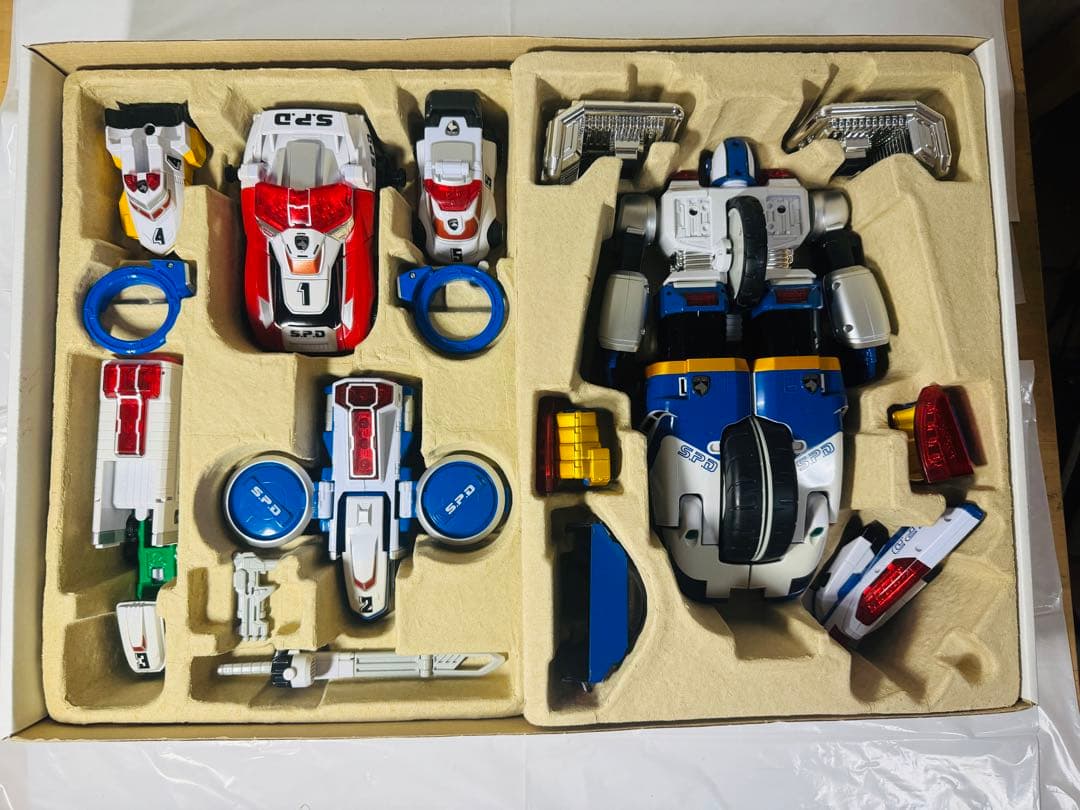 DX超特捜合体 スーパーデカレンジャーロボ 特捜戦隊デカレンジャー