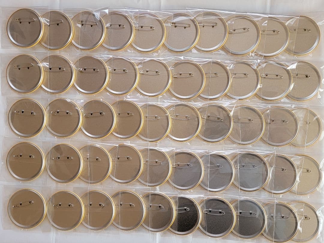 【ℳ.】WIND BREAKER ホログラムビッグ缶バッジ 桜遥 10個