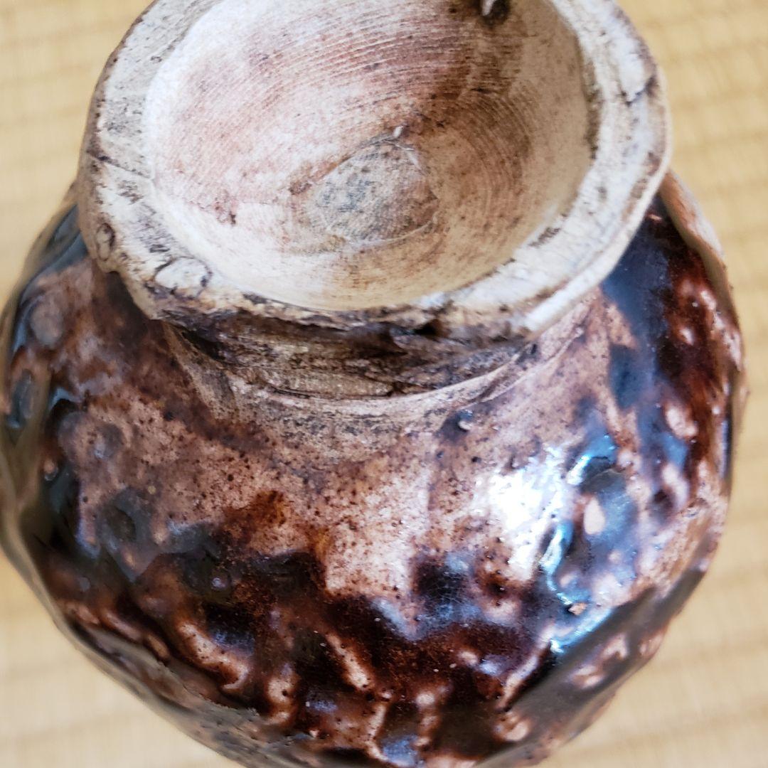 no199　厳島神社 宮島焼の 山居囲碁超細密彫刻 徳利