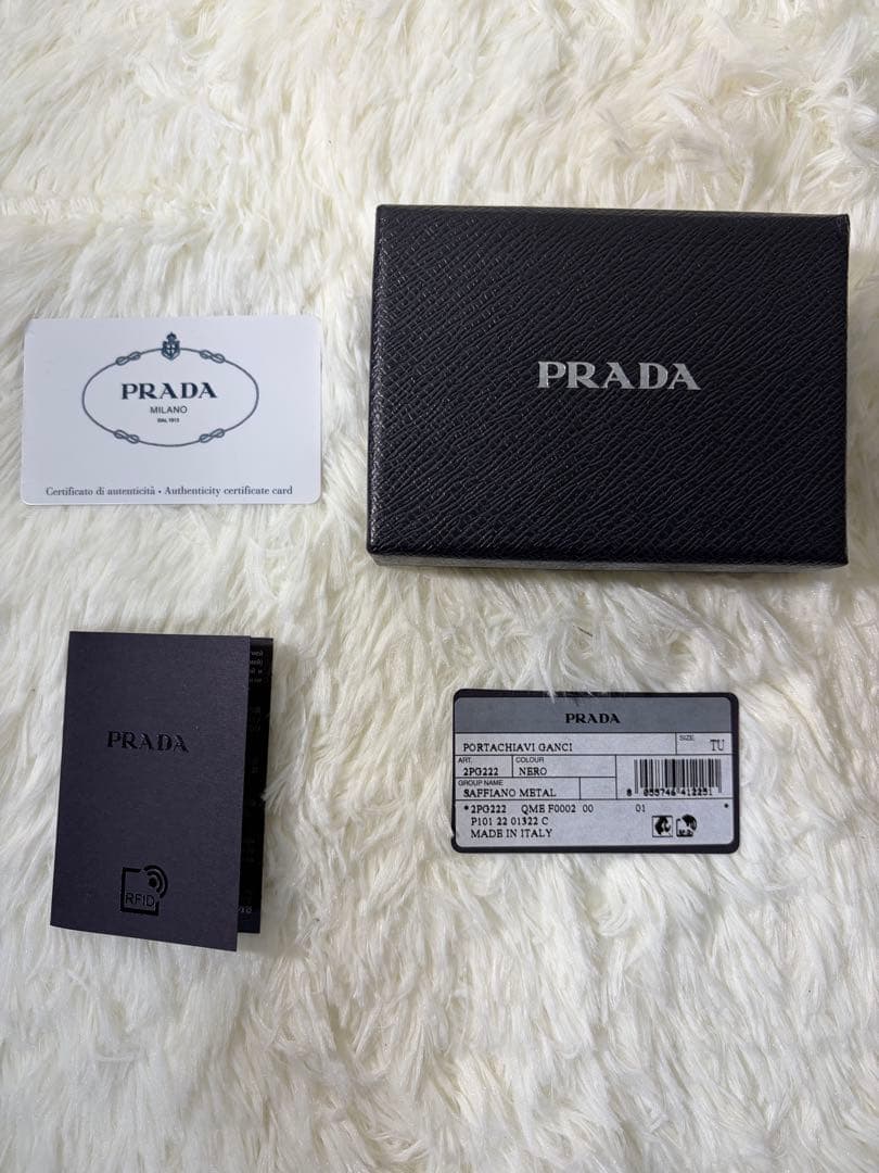 【✨極美品✨】PRADA 6連キーケース シルバーロゴ RFID 付属品完備