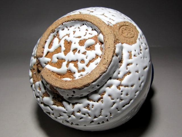 ＜お値引中＞十一代 三輪休雪 萩白茶碗「春雲」表千家十四代 而妙斎花押　m131