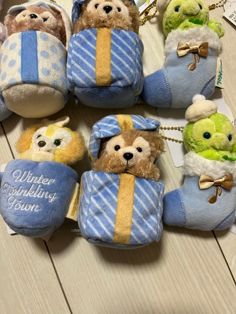 ダッフィー ぬいぐるみチャーム　ウィンタートゥインクルタウン　7点　新品