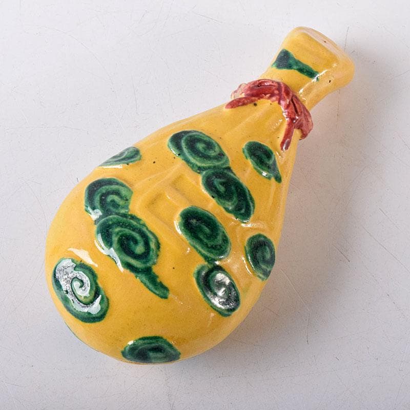 茶道具　松阪萬古焼　松古窯　佐久間芳丘作　色絵　干支　巳香合　共箱　V　8209