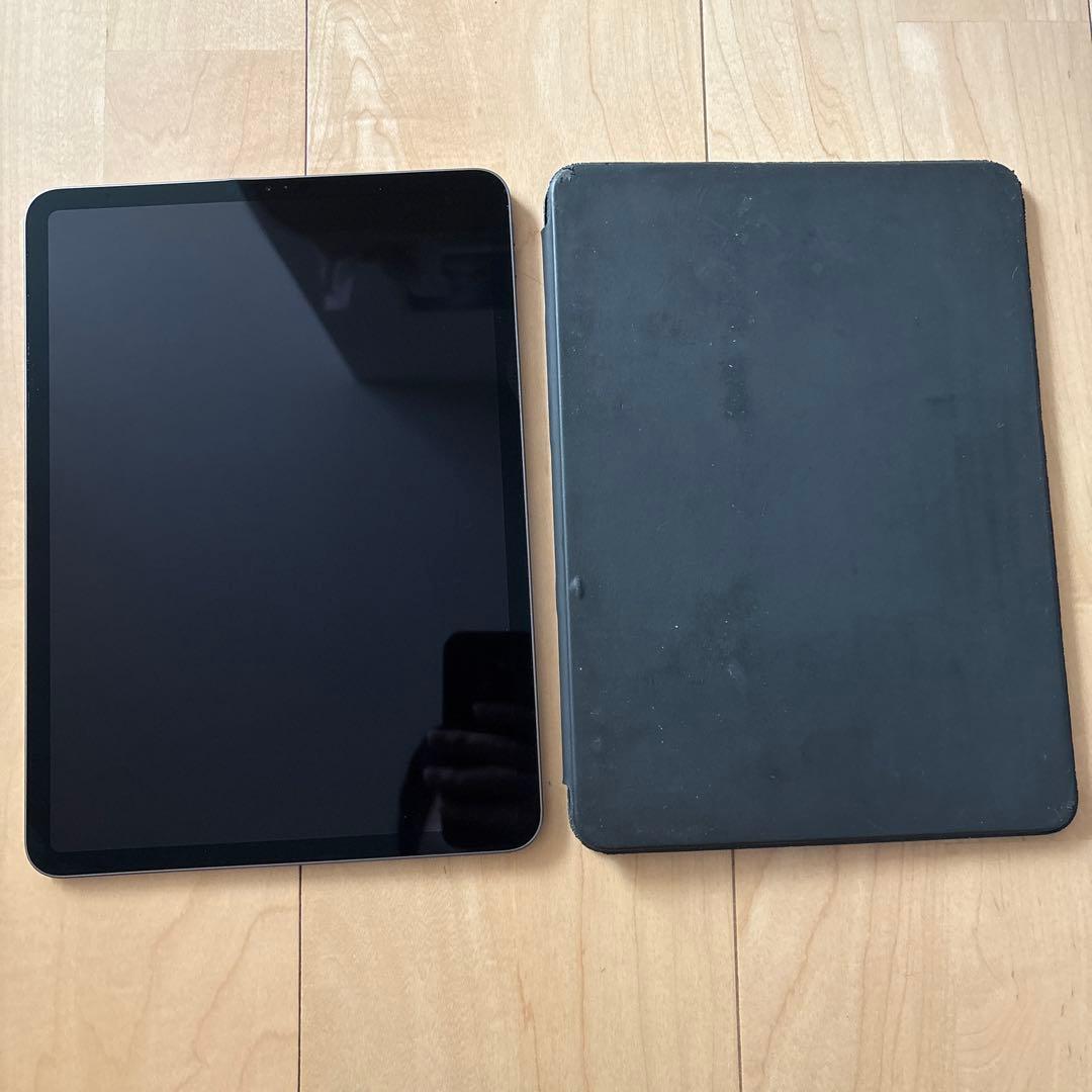 iPad Pro 11インチ Wi-Fi smart keyboard付き
