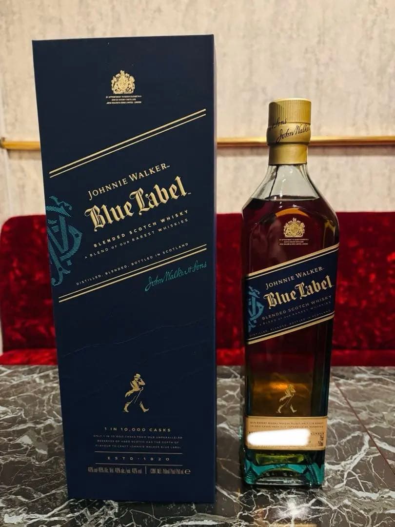ジョニーウォーカー ブルーラベル ウイスキー ブレンデッド スコッチ 箱付き