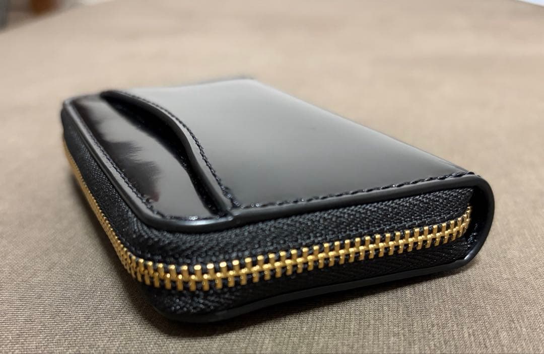 コーチ　エッセンシャル スモール ジップ アラウンド ウォレット・チャーム